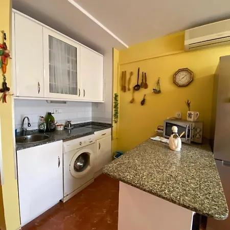 Apartamento Arcoiris Al Lado De La Playa Apartment *